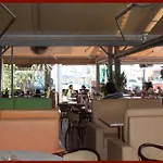 St. George Rent דירה לרנקה