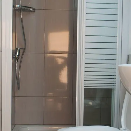 St. George Rent לרנקה