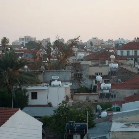 سانت جورج رينت رومز